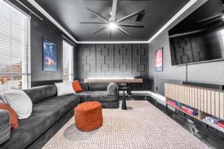 Elegant 5BR Pool House with Cinema Fire Pit and Games - 8