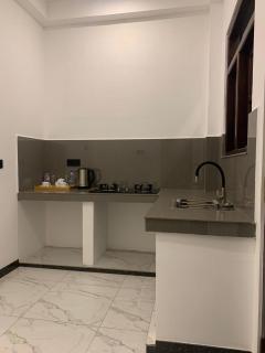 Shelo Transit Hotel - 7