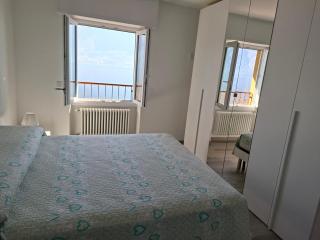 Aurora Lake Apartment - 4