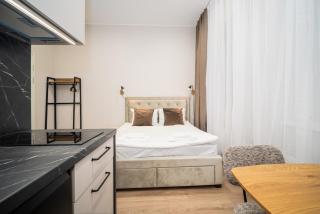 Airport-Bus - 13 North Studios - Comfort Apartment 7 - 8