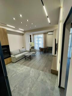 Luxury Suites in Center New Residence - 1