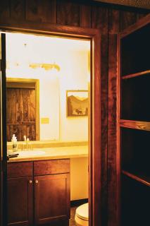 Alpen Villa Escape at Powderhorn Mountain - 7