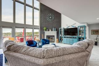 Panoramic Lake Belton Views Home Near Marina - 4