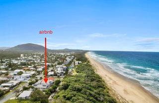 Wake to Waves | Absolute Beachfront | Sleeps 6 - 6