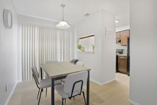 Comfortable 2 bed 2 bath stay - 1