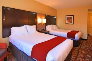 Holiday Inn Express Ft Lauderdale Cruise-Airport by IHG - 3