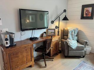 Panguitch Casita with private patio - 2