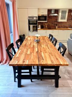 BIG FUN Flat in City Centre with Patio - 1