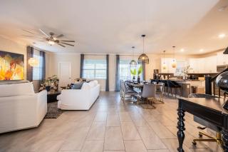 Incredible 6BR Villa by Disney Private Pool Games - 9