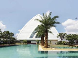 Movenpick Hotel & Convention Centre KLIA - 9