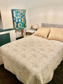 Fordells Lodgings Stylish Rooms in Historic Townhouse - 4