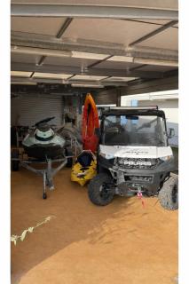 1 Beachfront Luxury Private Bay & Direct Sea Access 1 - 2