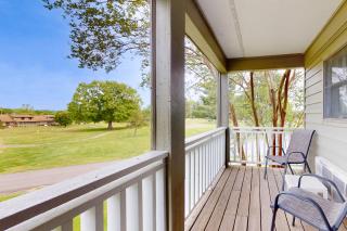 Studio W Quiet View Patio Gym Games Dog Friendly - 5