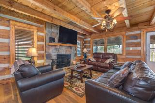 River View Home W Multi-Level Deck Yard Hot Tub - 9
