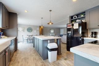 New Lake Home Sleeps 14 Private Dock Deck Grill - 1