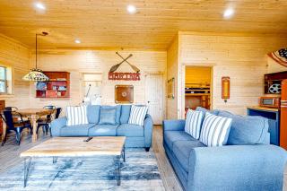 Waterfront Home N Douglas Lake 2 decks Rec room - Dandridge - 5