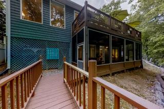 Charming Lakefront Home Sleep 12 Dock Boat Launch - 2