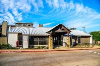 The Landry 326 Spacious and Cozy 2 Bedroom 2bth - 2