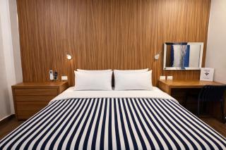 Sky Hotel Bootique - 5