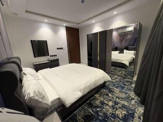 شقة مميزة بغرفة نوم وصالة - 9