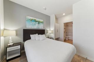 Chic 1 Bedroom I Pool I Gym - 1108 - 9
