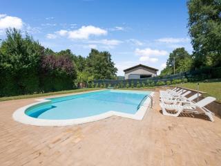 Holiday Home in Sellano with Pool & Sun Terrace - 1