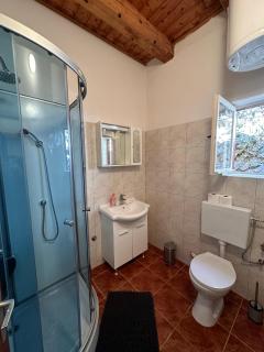 Apartment Seafront Vis - 2