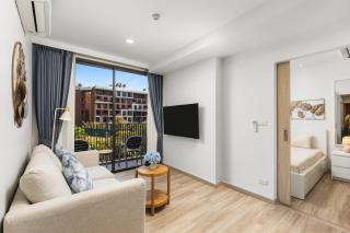 Skypark Aurora, 2 BR, golf course view - 6