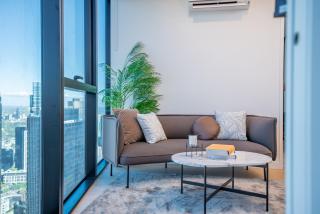 73rd Floor Sky-High Views 1BR Melbourne CBD - 3