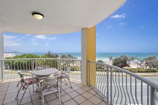 Grand Palais Boolarong Beachside Apartments - 2