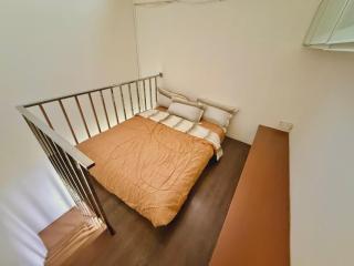 Near Southkey, Easy CIQ Access,Game Floor,JB House - 4