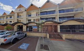 Dolphin Quay Front Row Marina Water Ways - 8