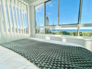 Alex Beach Front Nest - 6