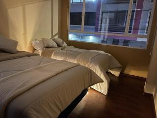 Casa en el centro de la ciudad con excelente ubicación - 2