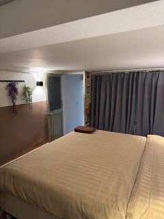 Morden Apt 6Br Old Quater - 4