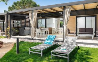 Beach Front Stacaravan In Umag With Wifi - 9