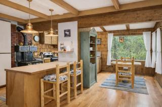 Rivers Edge by NW Comfy Cabins - 8