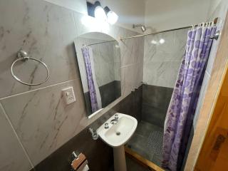 Hostal Chucul - Habitaciones para pasar la noche - 4