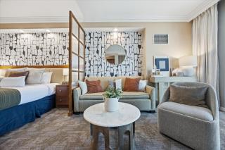 Balcony Full Strip View Suite MGM Signature FREE VALET - 3