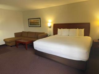 Quality Inn & Suites Colby - 1