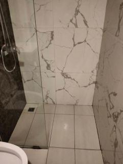 Modern 1-Bedroom Apartment with pool View - 4