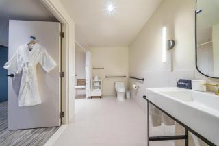 Flamingo Resort & Spa Santa Rosa Sonoma, Tapestry by Hilton - 3