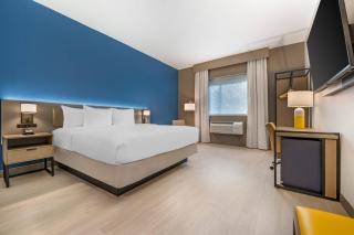 Comfort Inn & Suites Orlando Sanford Airport - 1