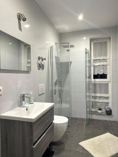 Gemütliches Doppelzimmer Gemeinschaftsbad - 6