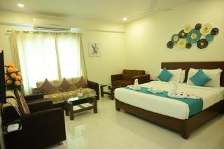 Hotel Casa Lorven Near Golf Course - 5