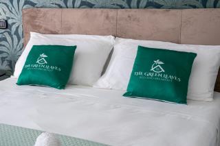 The green leaves - 1