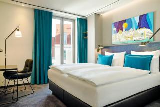 Motel One Ulm - Ulma - 9