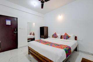 FabHotel Crystal Bay Baga - 5