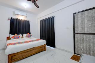 FabHotel Crystal Bay Baga - 1