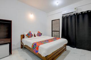 FabHotel Crystal Bay Baga - 6